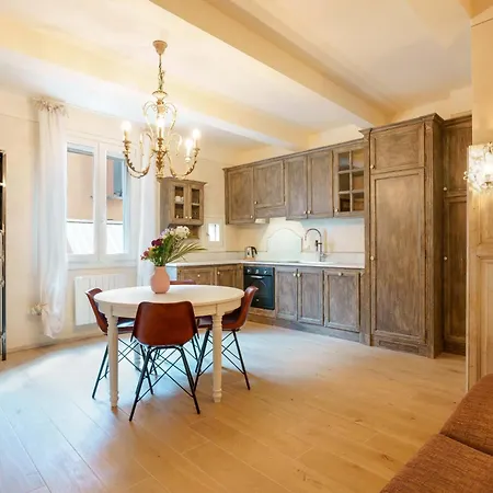 Canaletto By Lesdomus Bologna