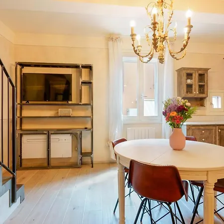 Canaletto Apartamento *